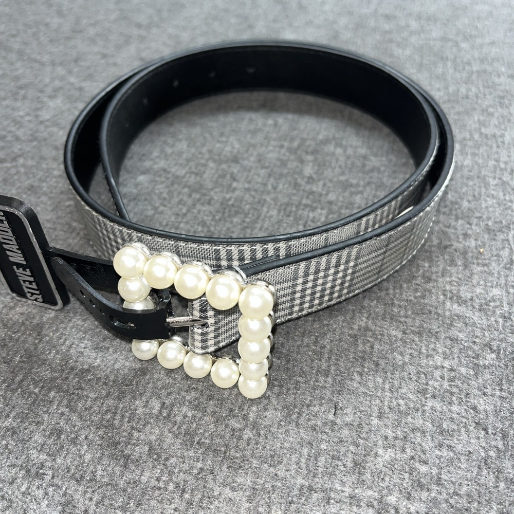 Steve Madden Women's Plaid & Imitation Pearl Belt White Large NWT! $38
